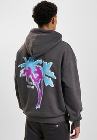 Толстовка Толстовка