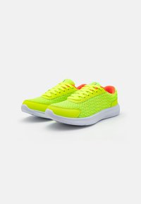 Тренировочные кроссовки Тренировочные кроссовки