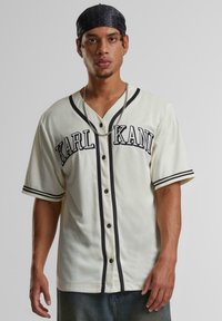 Рубашка с коротким рукавом Рубашка с коротким рукавом