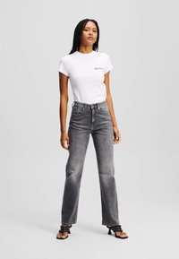 Брюки Брюки