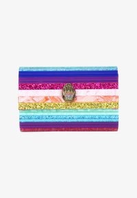 Клатч Клатч