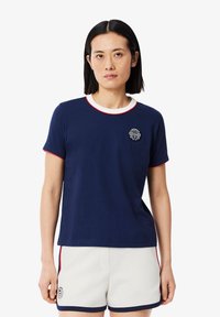 Шорты Шорты