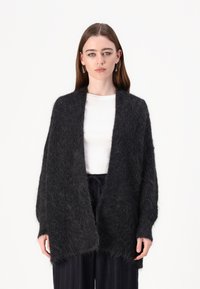 Пуловер Пуловер