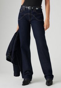 Брюки Брюки