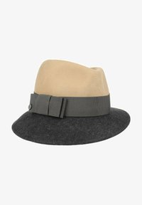 Головной убор Головной убор