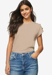 Футболка Футболка