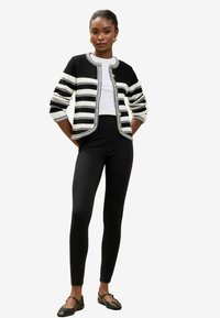 Треггинсы Треггинсы