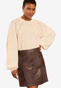 Кожаная юбка Кожаная юбка