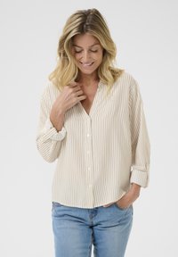 Блузка-рубашка Блузка-рубашка