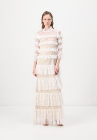 Платье Платье