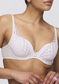 Бюстгальтер Бюстгальтер