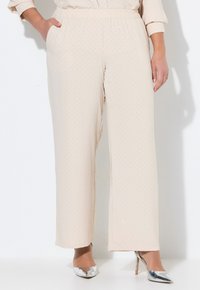 Широкие брюки Широкие брюки