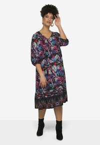 Летнее платье Летнее платье