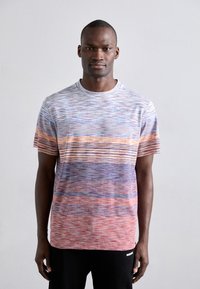 Футболка Футболка