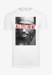 Футболка Футболка