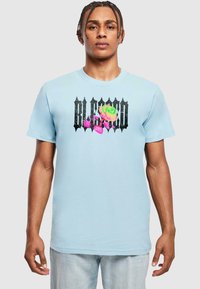 Футболка Футболка