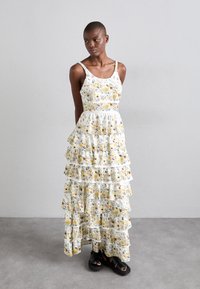 Пляжное платье Пляжное платье