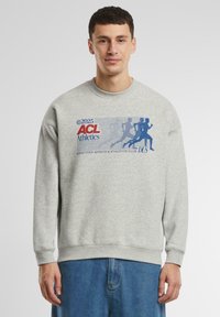 Толстовка Толстовка