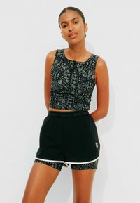 Бюстгальтер Бюстгальтер