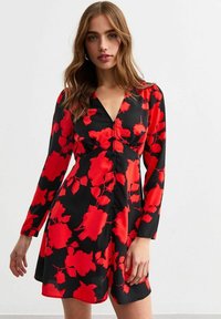 Летнее платье Летнее платье