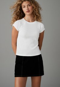 Футболка Футболка