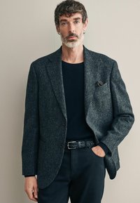 Пиджак Пиджак