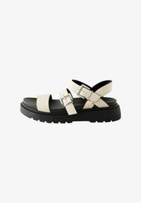 Босоножки на платформе Босоножки на платформе