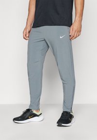 Спортивные штаны Спортивные штаны