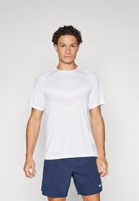 Спортивная майка Спортивная майка