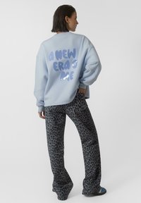 Толстовка Толстовка