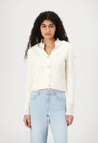 Вязаная кофта Вязаная кофта