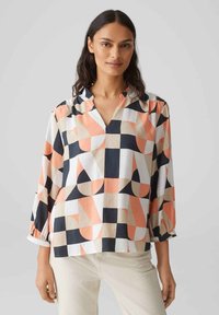 Блузка Блузка