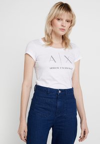 Футболка Футболка