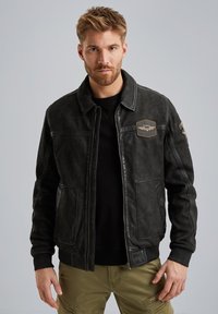 Кожаная куртка Кожаная куртка