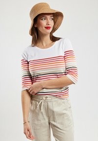 Майка с рукавом три четверти Майка с рукавом три четверти