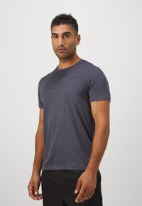 Спортивная майка Спортивная майка