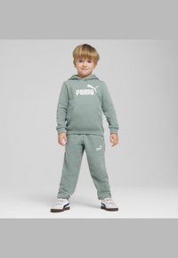 Спортивные штаны Спортивные штаны