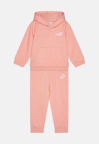 Набор одежды Набор одежды