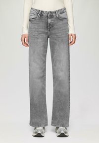 Клешеные джинсы Клешеные джинсы