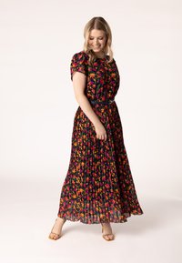 Летнее платье Летнее платье