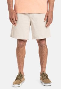 Спортивныве шорты Спортивныве шорты