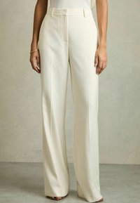 Широкие брюки Широкие брюки