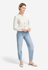 Вязаная кофта Вязаная кофта