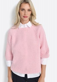 Пуловер с рукавом три четверти Пуловер с рукавом три четверти