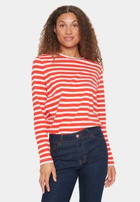 Лонгслив Лонгслив