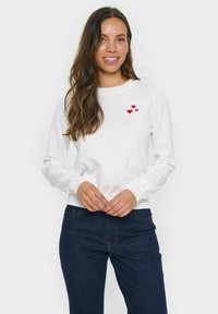 Пуловер Пуловер