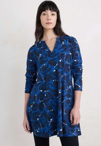 Длинная майка Длинная майка