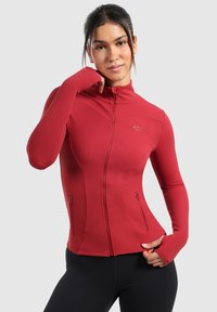 Спортивная куртка Спортивная куртка