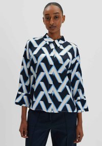 Атласная блузка Атласная блузка