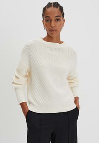 Пуловер Пуловер